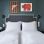 Numa Duesseldorf Leo